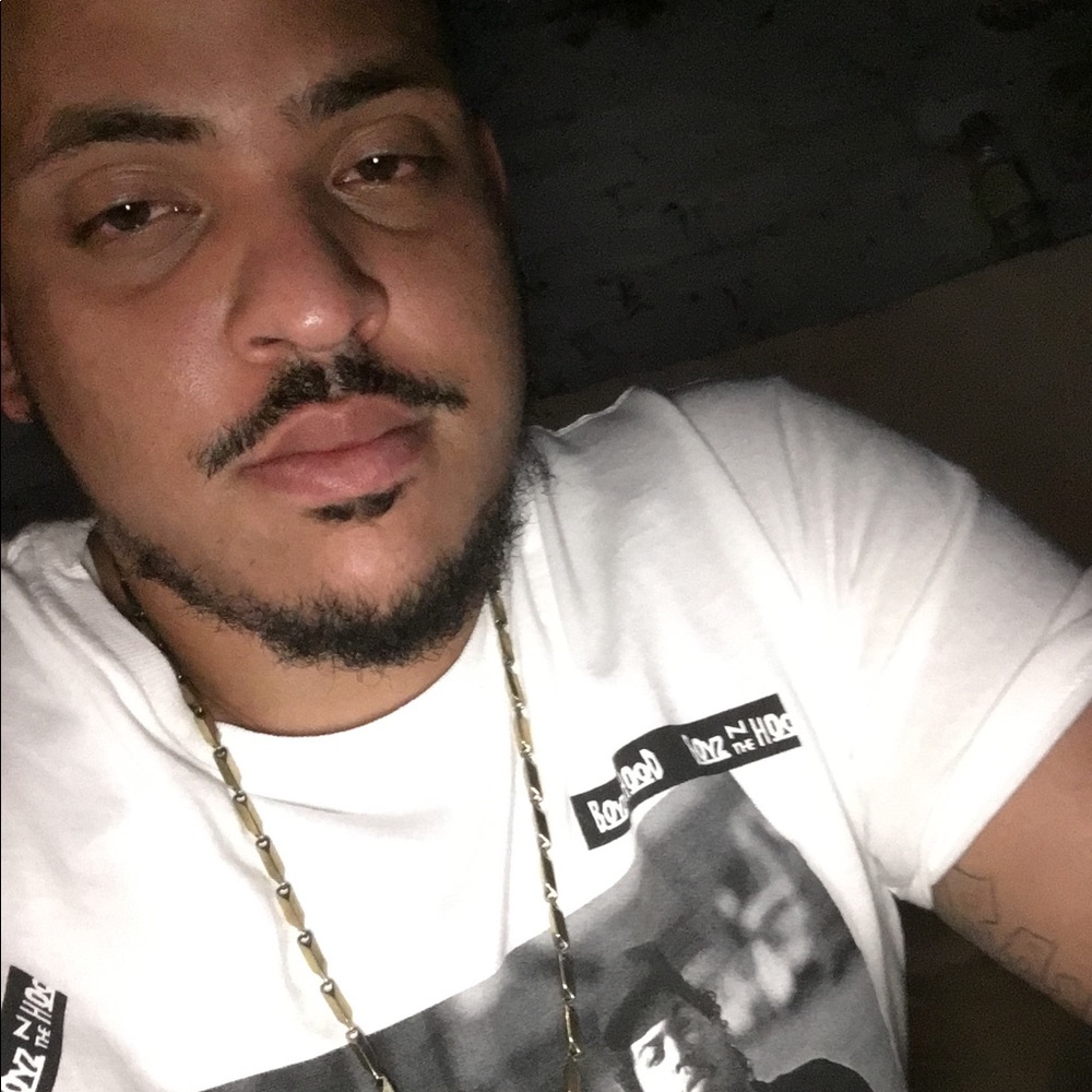 Meet your Posher, Frederique